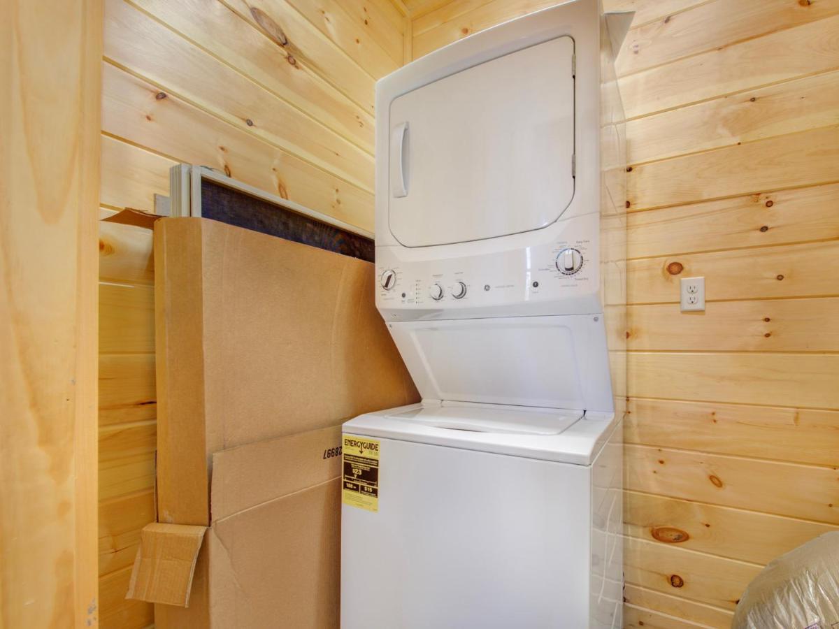 Gatlinburg Escape, 5 Bedrooms, Hot Tub, Arcade, Game Room, Sleeps 16 Exterior foto