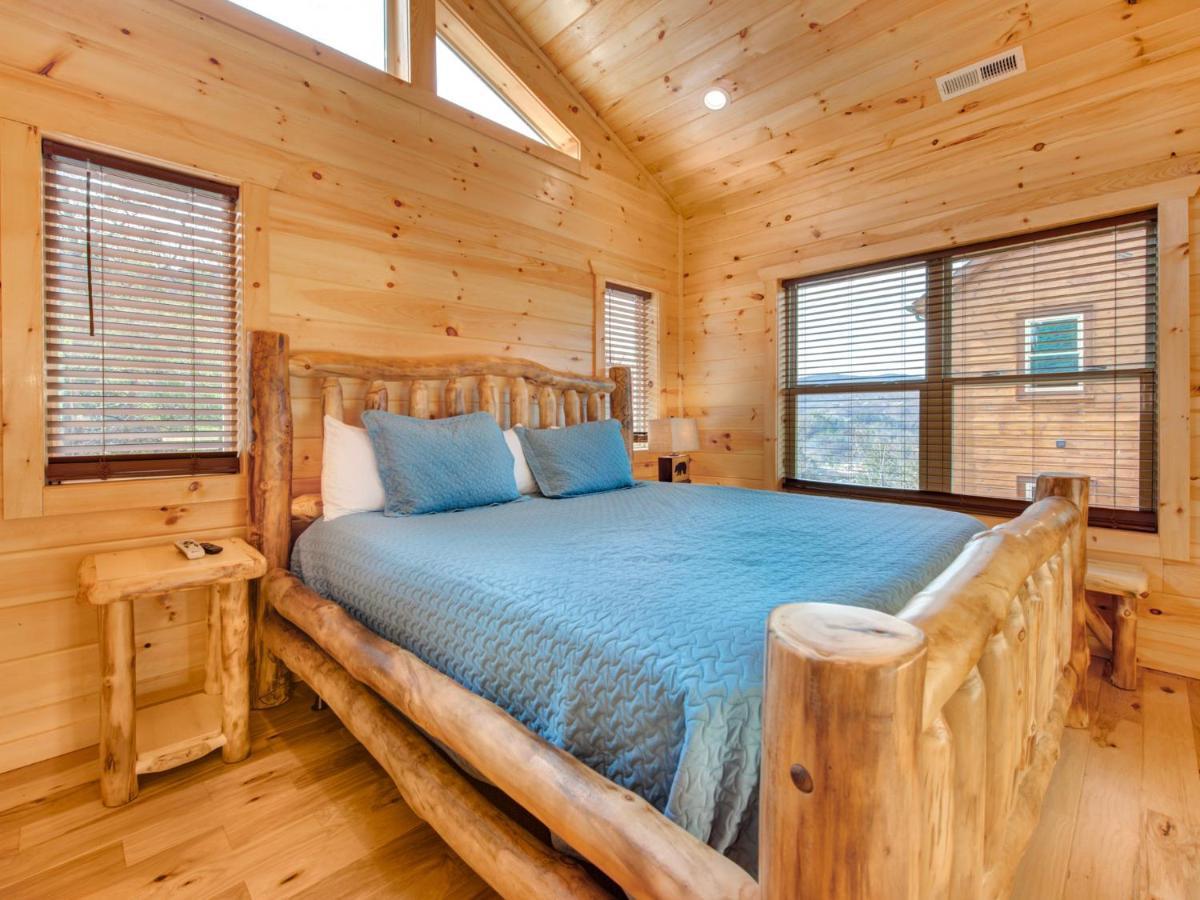 Gatlinburg Escape, 5 Bedrooms, Hot Tub, Arcade, Game Room, Sleeps 16 Exterior foto